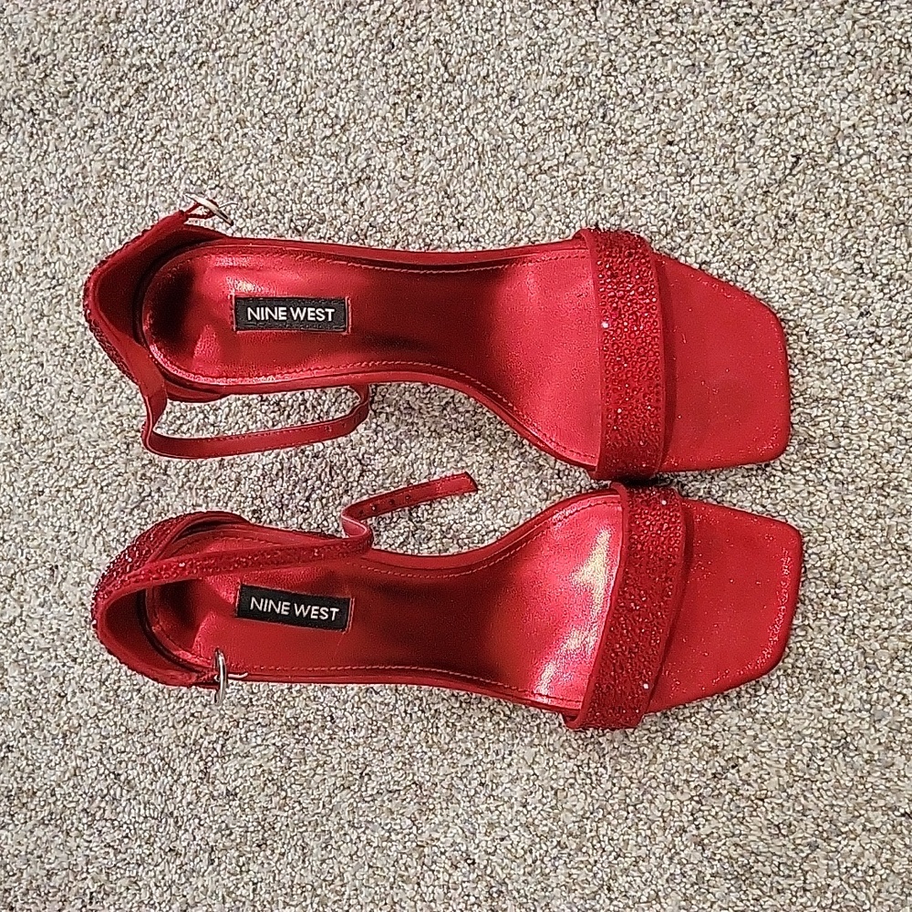 Red Stone Shoes